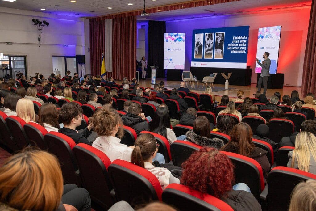 Tvoj put do nezavisnosti: Zašto i kako svako treba pokrenuti biznis